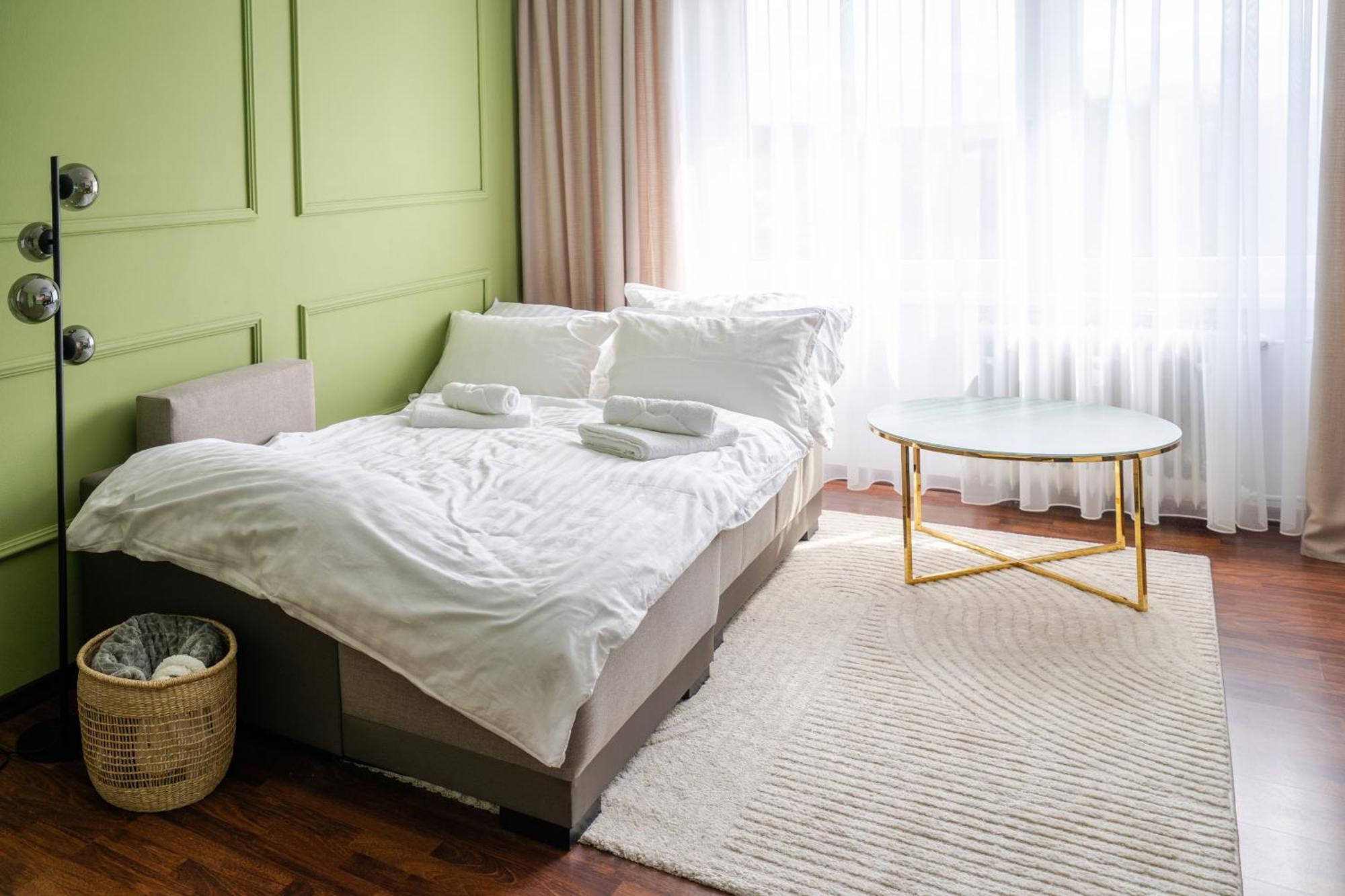 Olive Apartment *